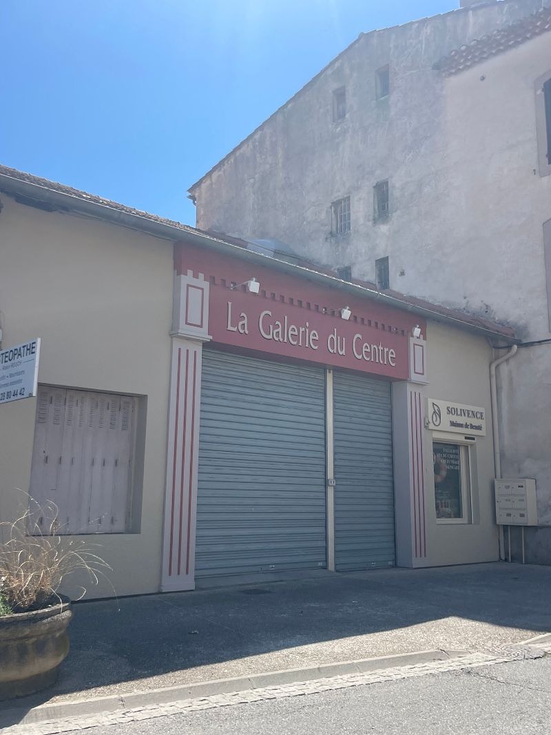 La devanture du centre Maison Âme à Caumont-sur-Durance